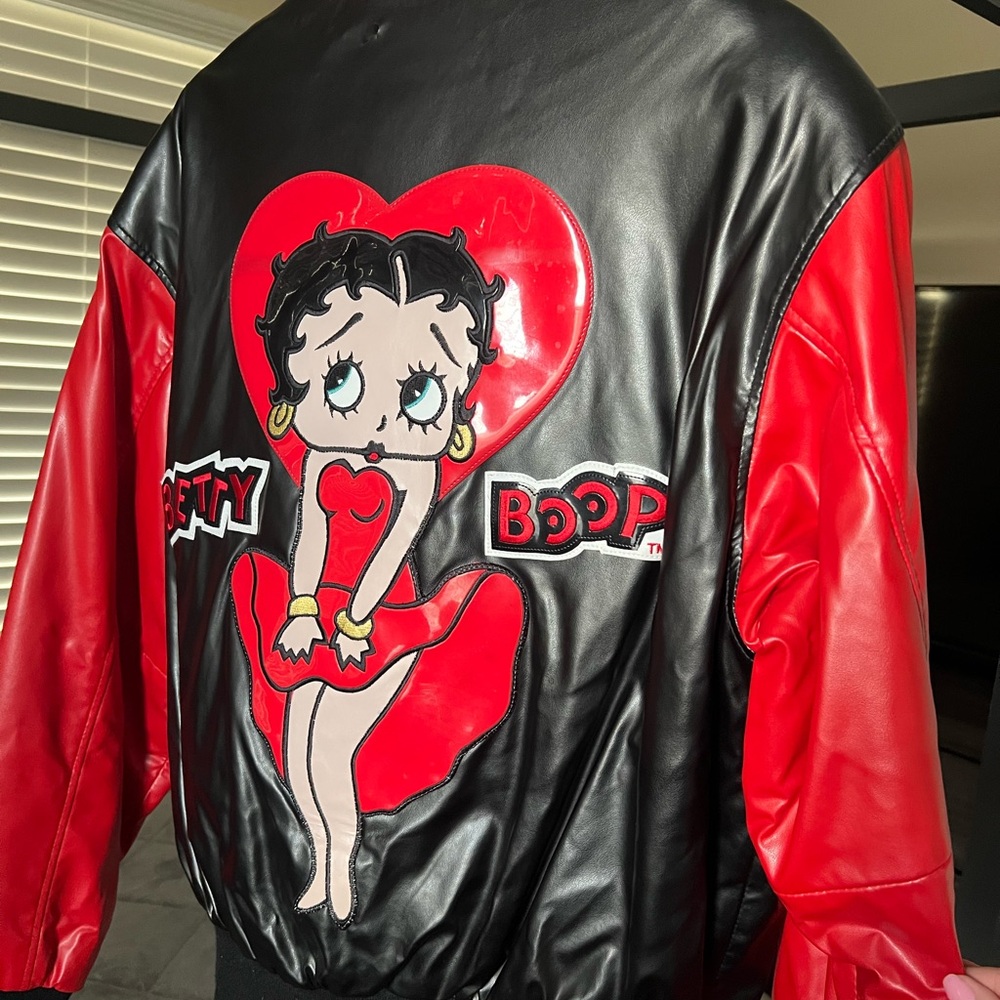 Vintage bomber Betty boop jacket!